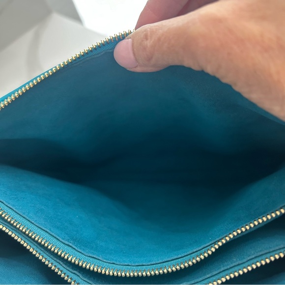 Louis Vuitton RARE Coussin PM in Turquoise - Picture 11 of 16